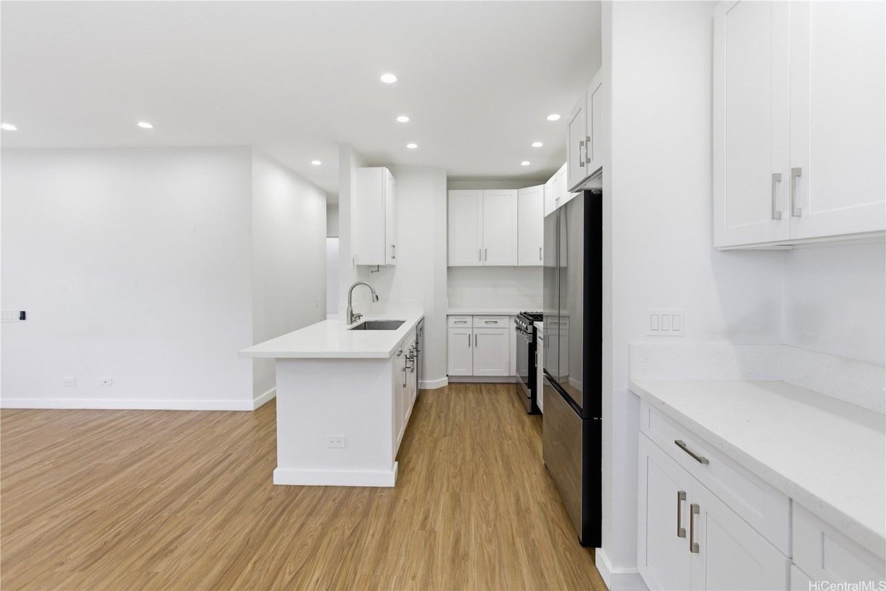 91-549 Puamaeole St #36A - Photo 3 of 25