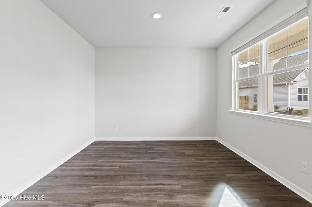 405 Ibis Ct - Photo 5 of 27