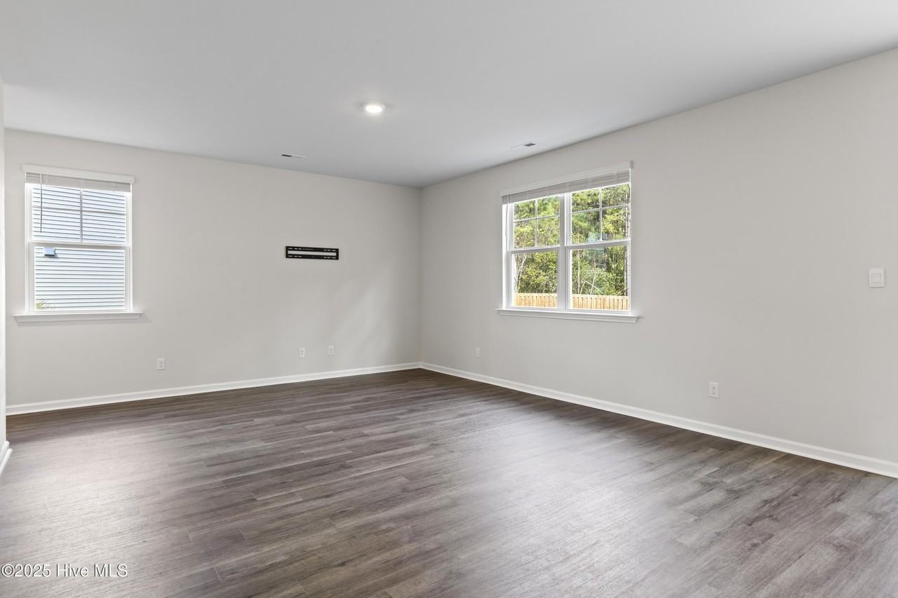 405 Ibis Ct - Photo 6 of 27
