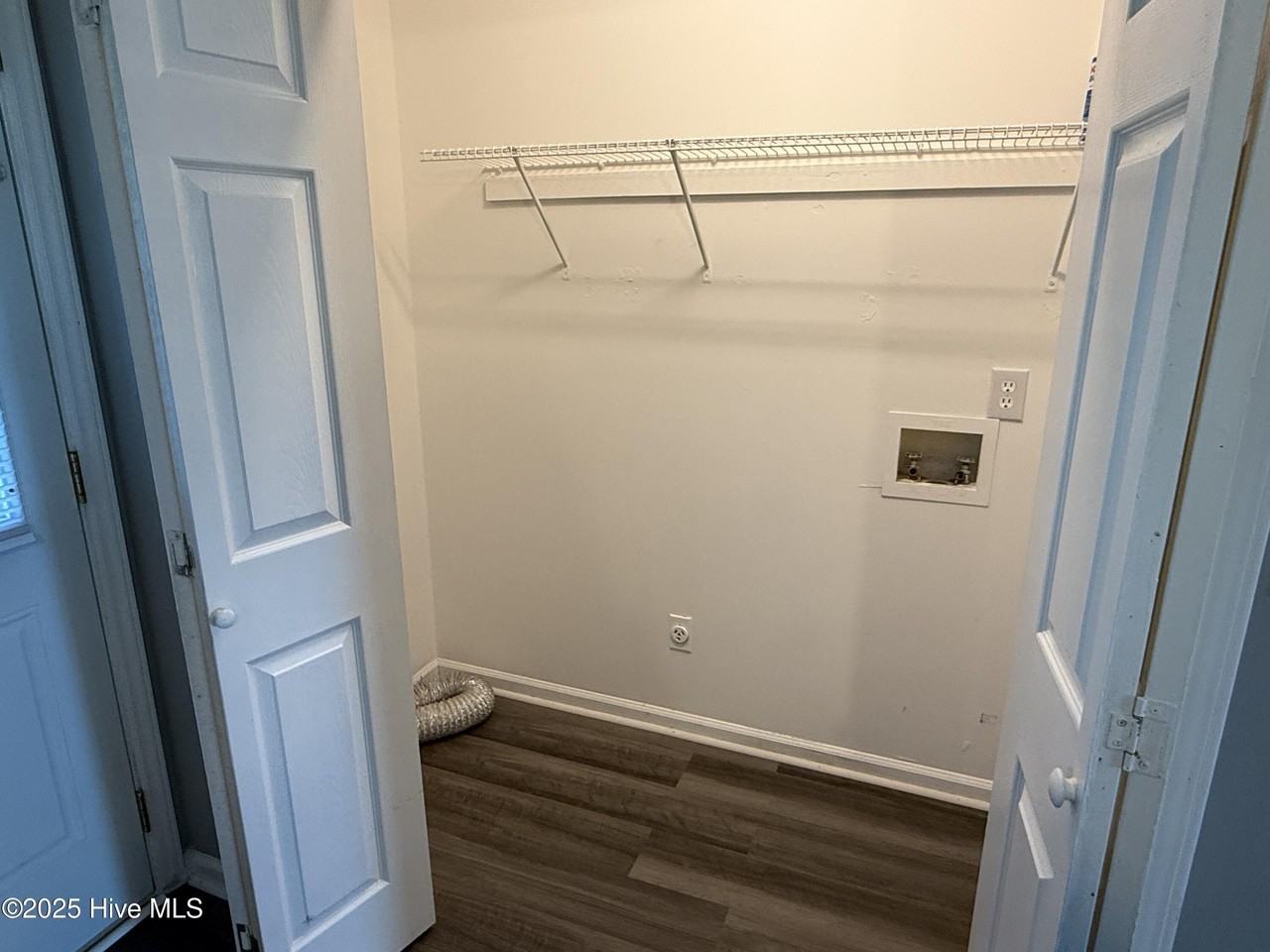 1200 Peyton Cir #A - Photo 4 of 9