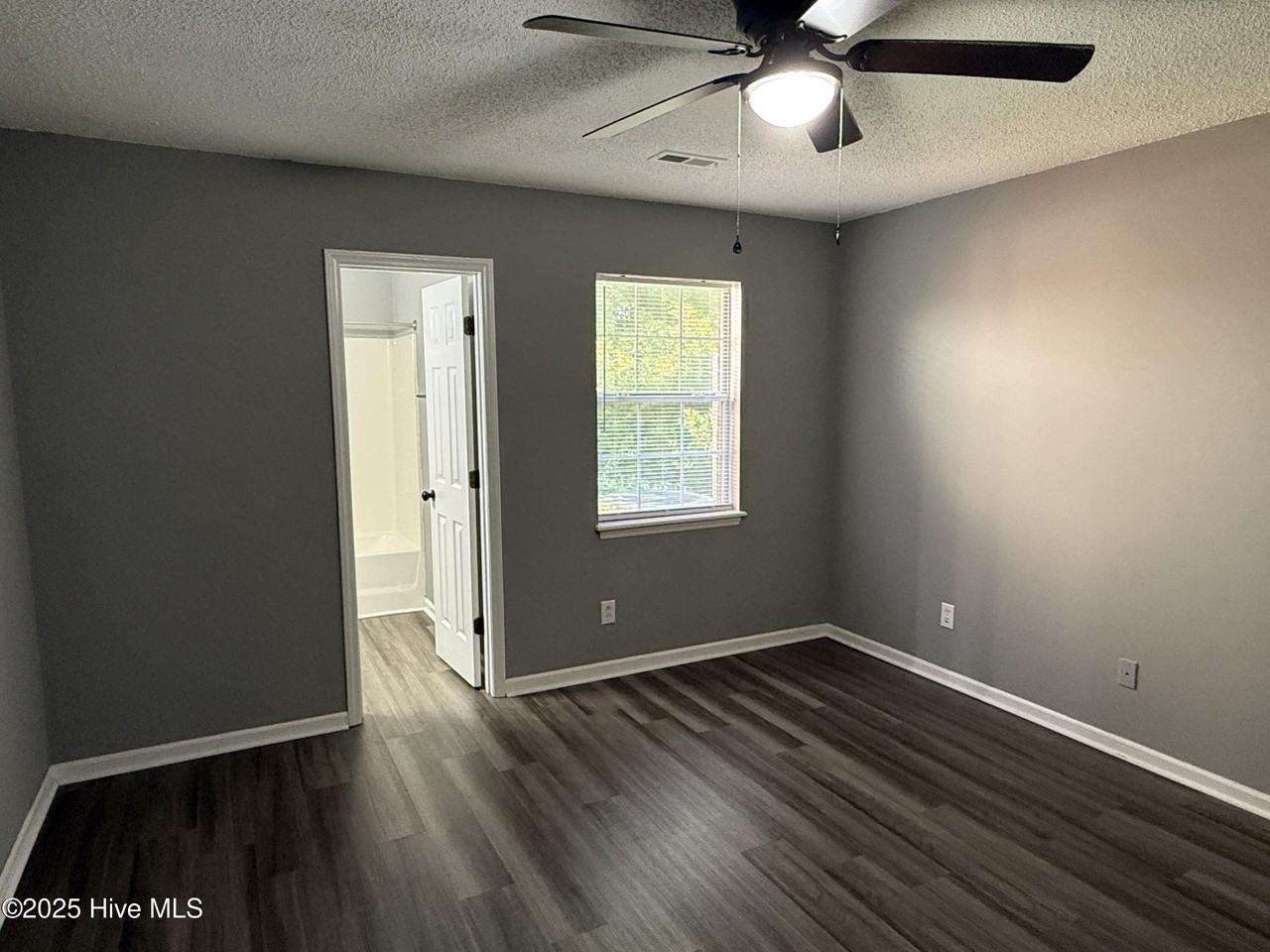1200 Peyton Cir #A - Photo 6 of 9