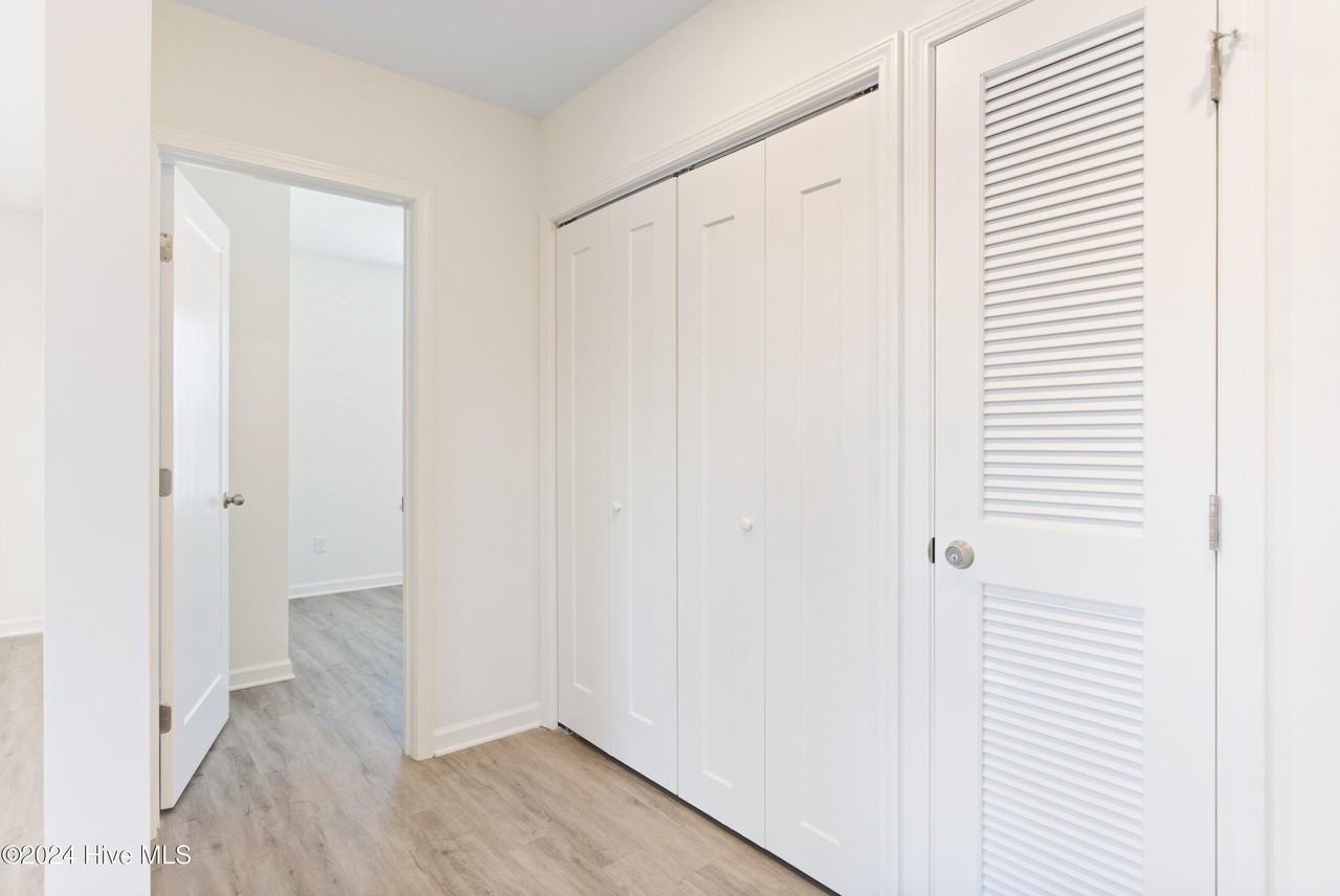 710 Taylor St #D - Photo 7 of 10