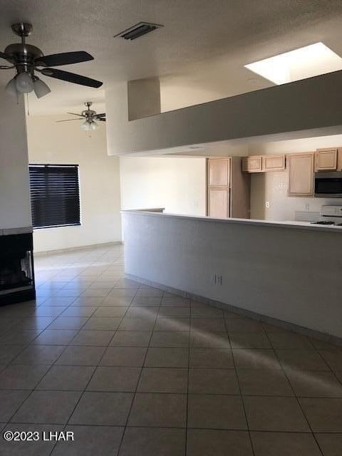 3490 Chemehuevi Blvd - Photo 3 of 12