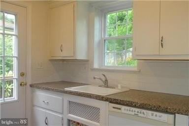 3305 Camalier Dr - Photo 7 of 21