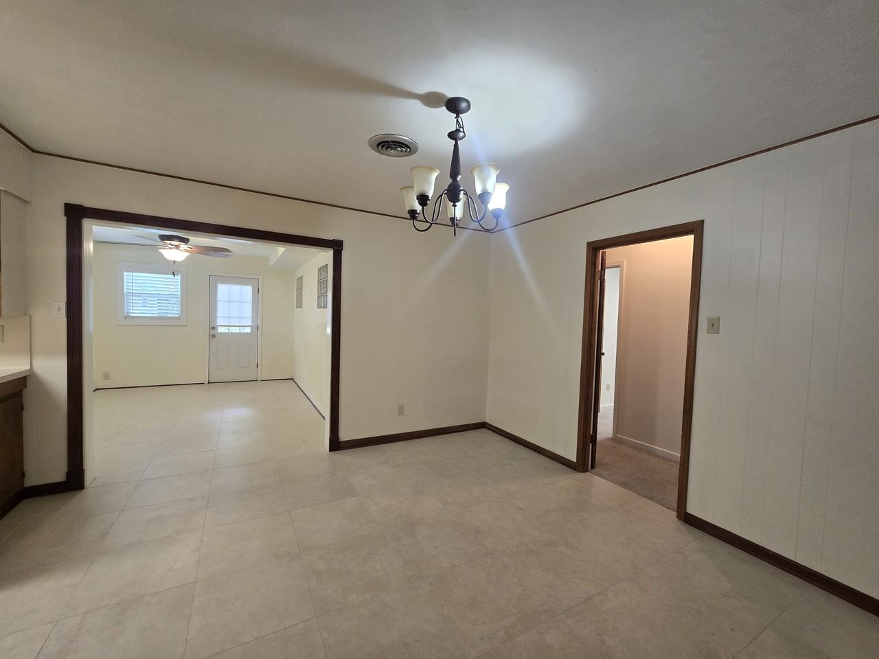 308 Mackeral St #SF - Photo 4 of 27