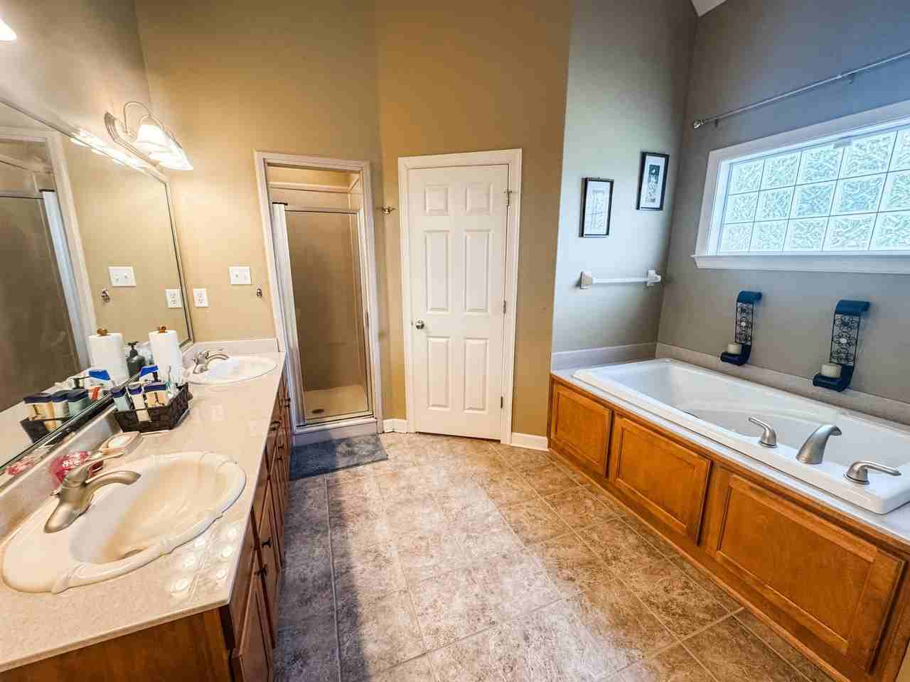 785 Southern Home Rd - Photo 6 of 19