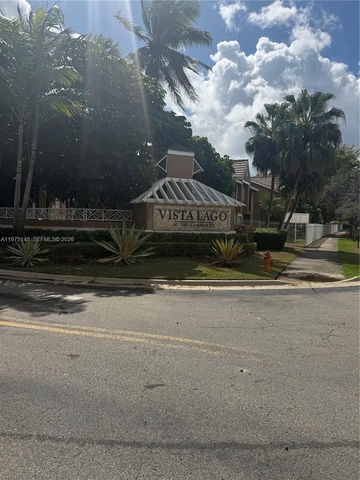 15680 Sw 106th Ln #803 - Photo 2 of 33