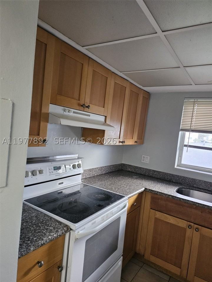 7570 Sw 82nd St #F110 - Photo 6 of 25