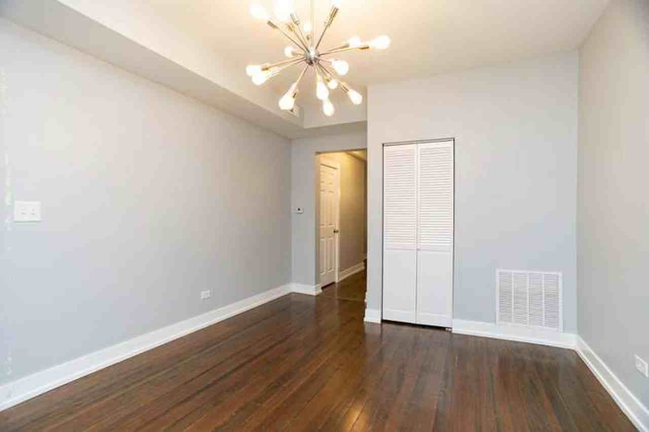 2657 N Ridgeway Ave #3 - Photo 7 of 8