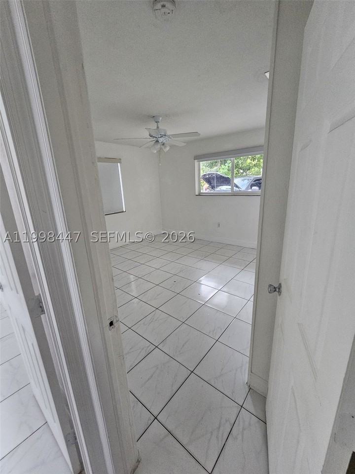 1857 Nw 113th Ter #1857 - Photo 7 of 10