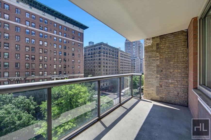 250 W 90th St - Photo 4 of 9