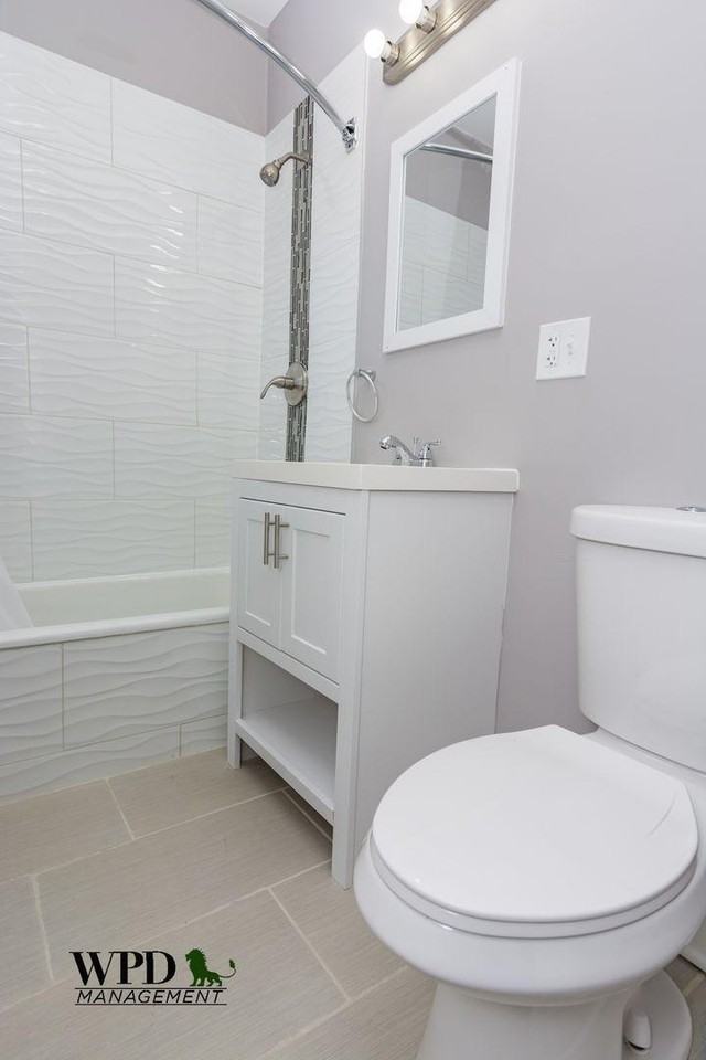 1642 W 81st St - Photo 3 of 10