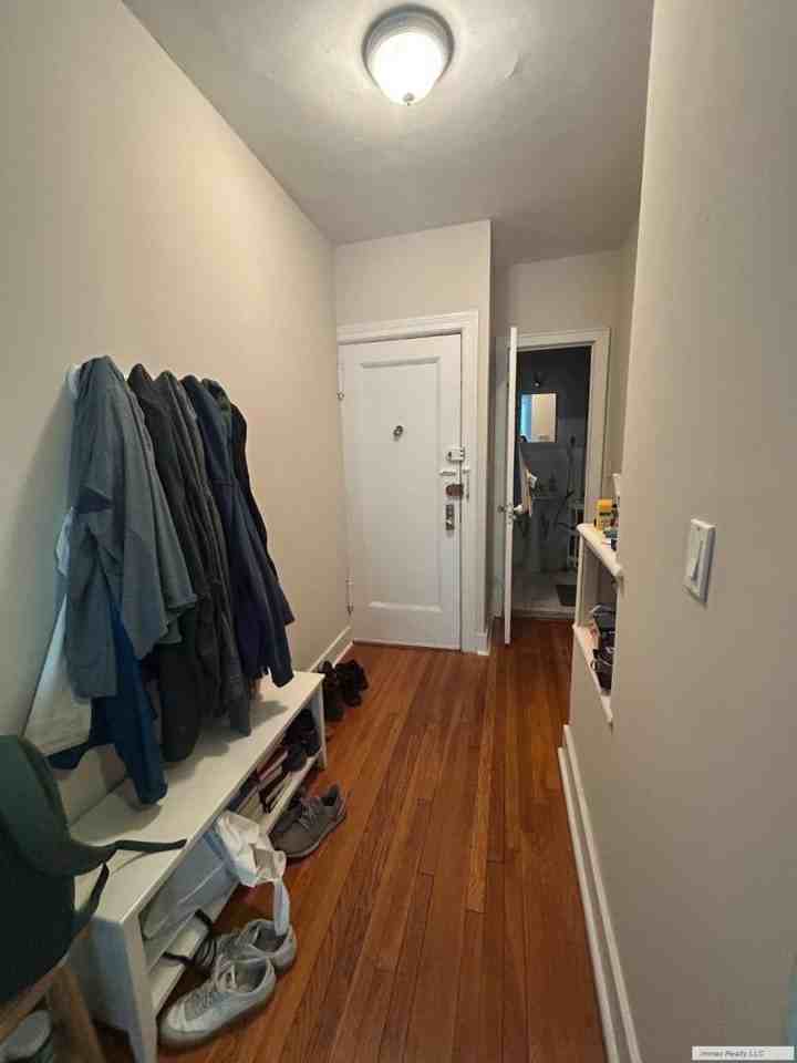 59 W 8th St - Photo 7 of 10