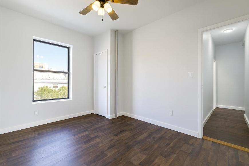 3415 Broadway - Photo 6 of 7