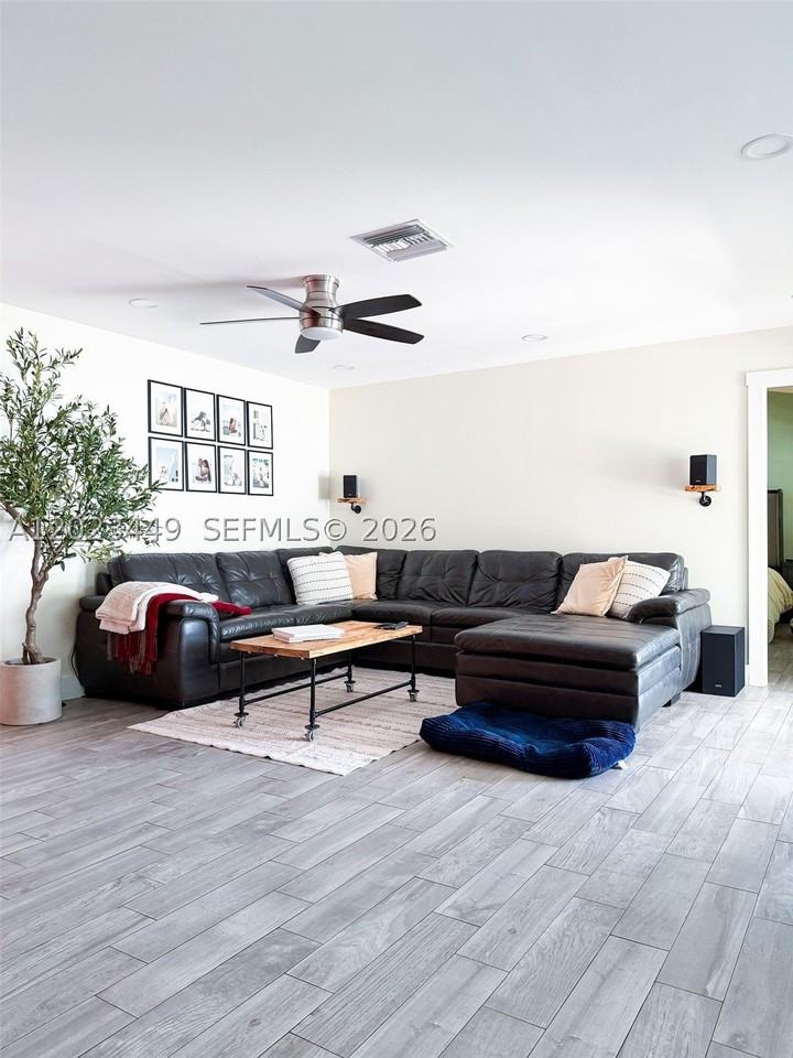 14552 Sw 142nd Pl #14552 - Photo 4 of 50