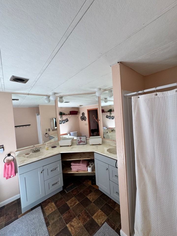 94 Bailey Ln #1 - Photo 7 of 19