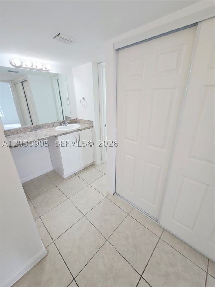 8821 W Flagler St #313 - Photo 5 of 32