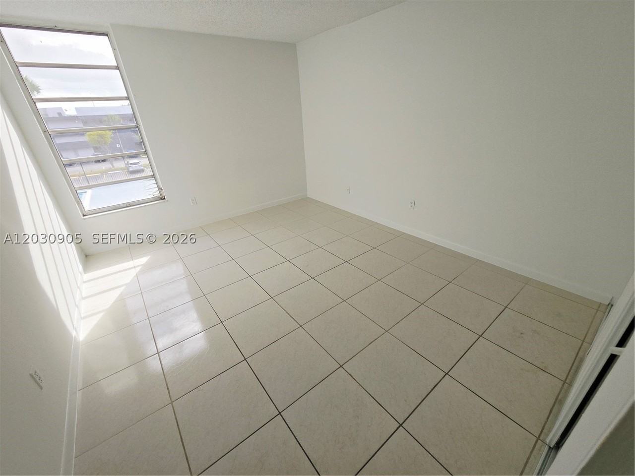 8821 W Flagler St #313 - Photo 7 of 32