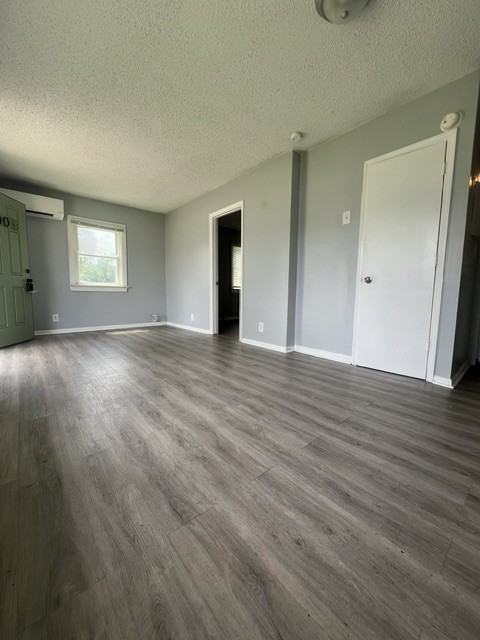3100 Azalea Dr #B - Photo 4 of 10