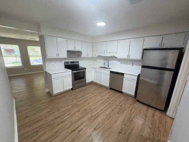 136 Susan Dr #A - Photo 3 of 15