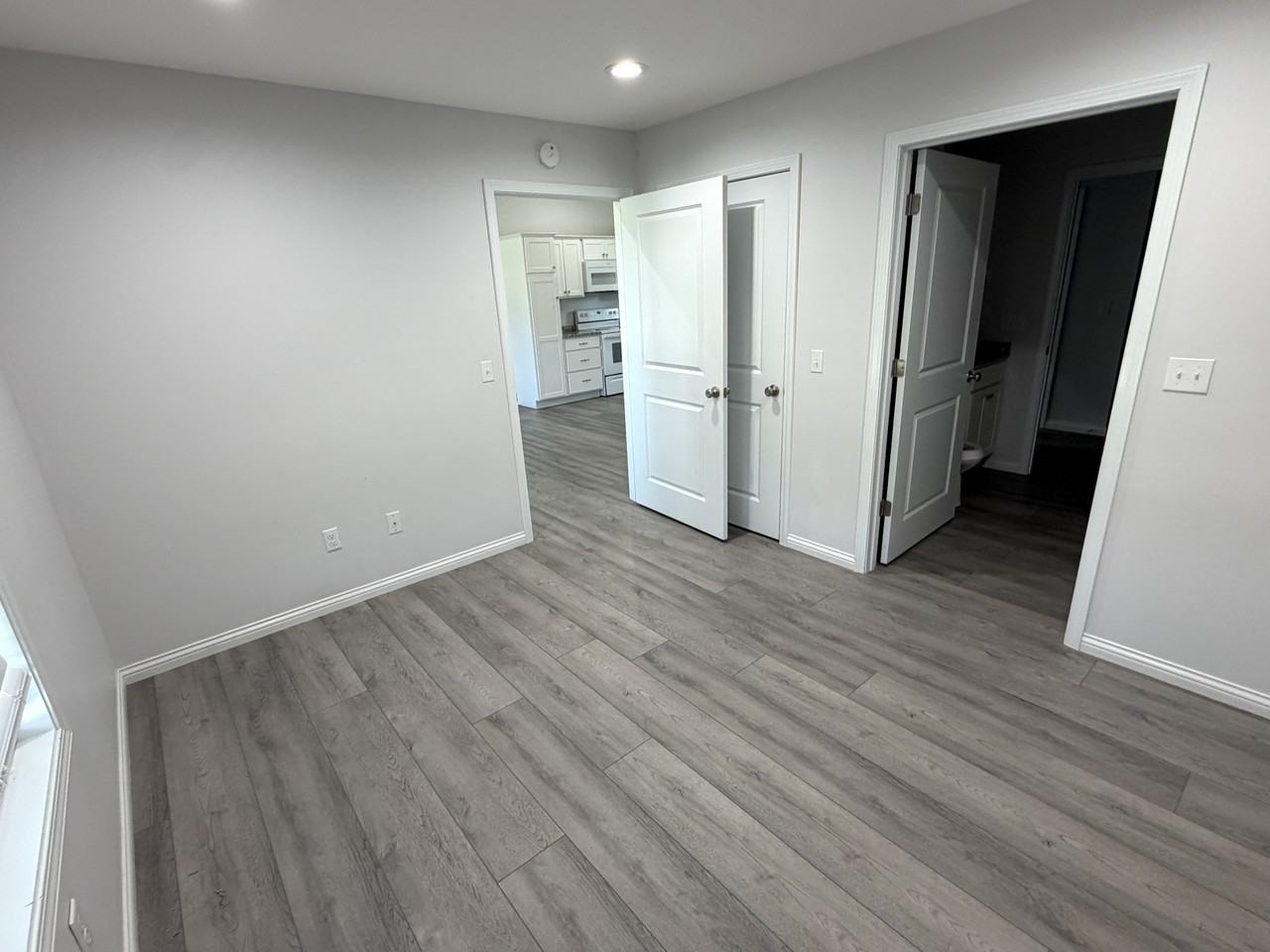 85 Timothy Ln #1 - Photo 4 of 9