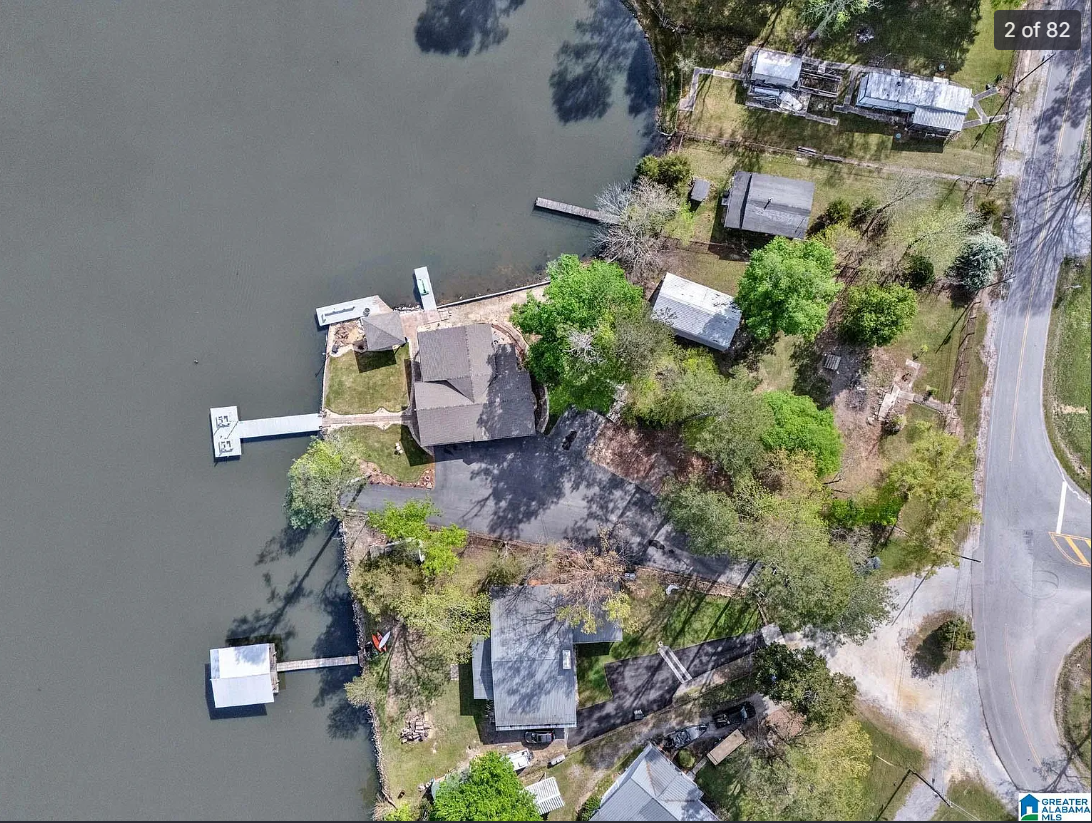146 Shore Dr #1 - Photo 2 of 15