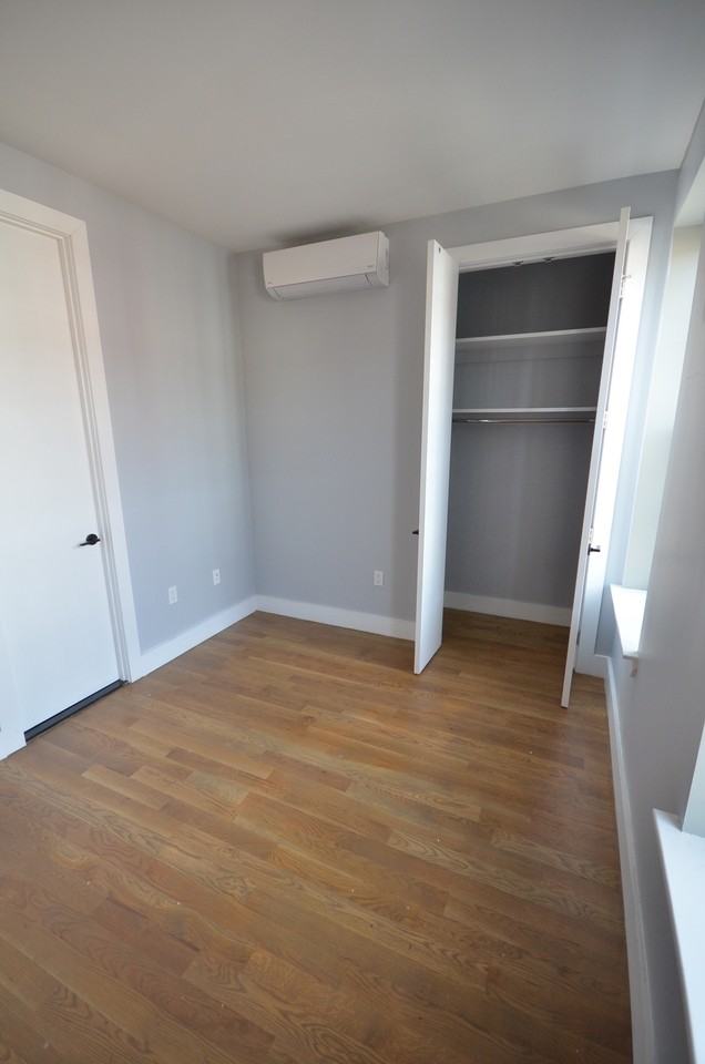 540 Bainbridge Street #2L - Photo 3 of 18