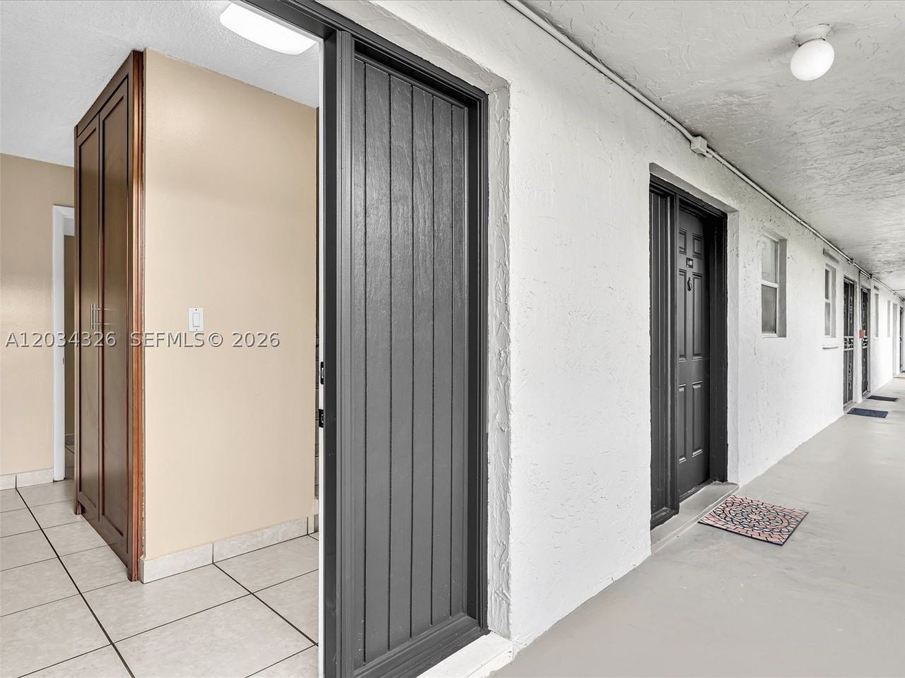 210 Nw 87th Ave #L206 - Photo 3 of 50