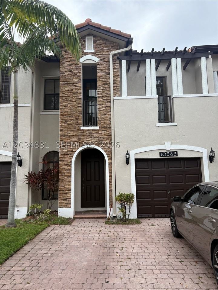 10383 Nw 30th Ter