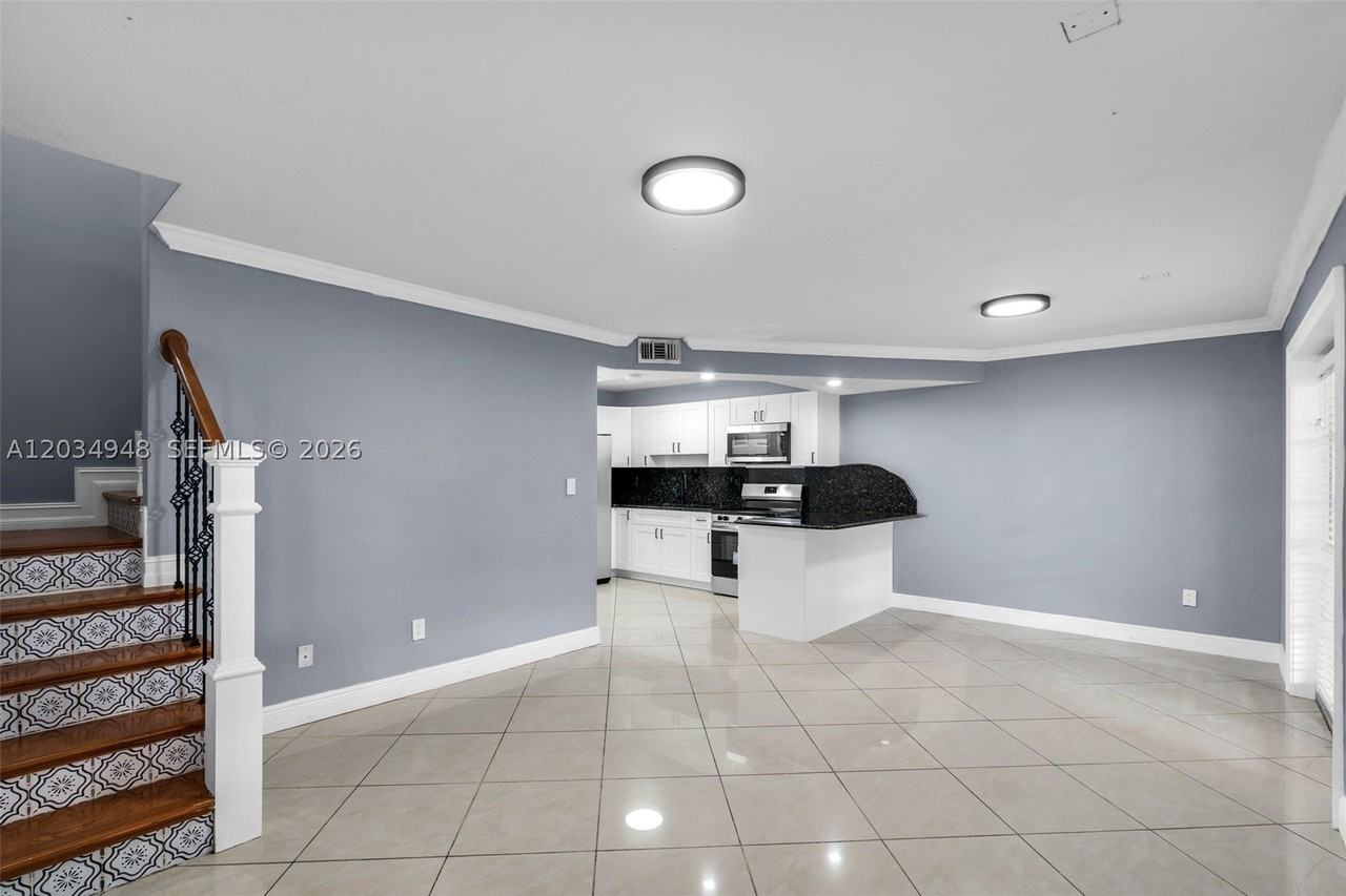 5335 W 23rd Ct #13-4 - Photo 2 of 24