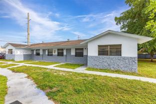 4120 Sw 19th St #1 - Photo 1 of 1