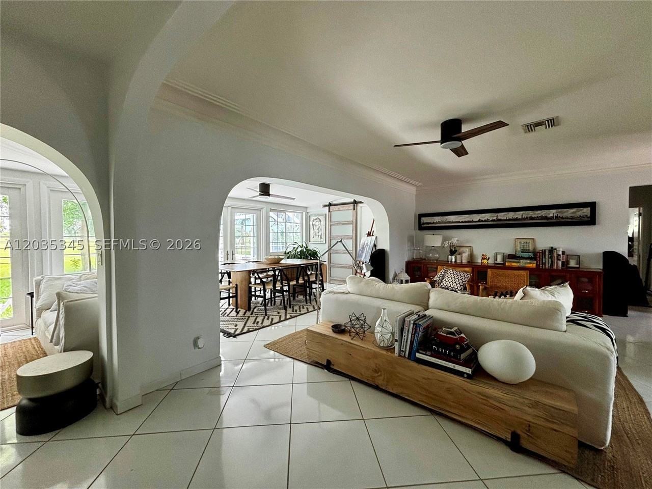 745 S Shore Dr - Photo 6 of 28