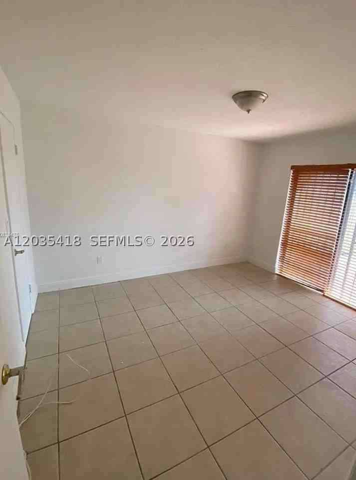 4933 Sw 135th Pl #4933 - Photo 2 of 6