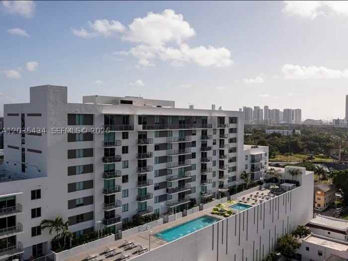 1000 Nw 7th St #710