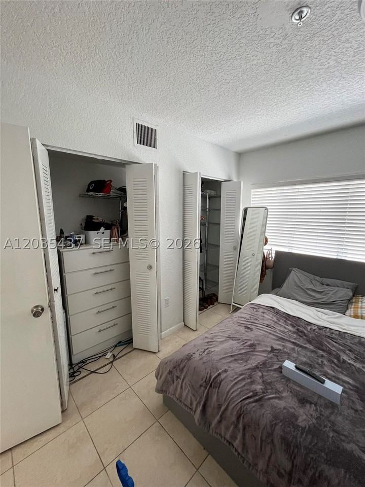 171 Riviera Cir #1 - Photo 6 of 27