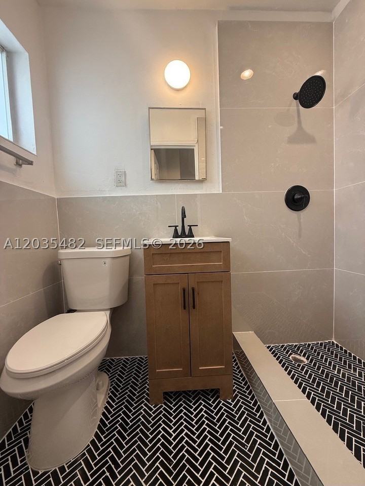 5510 Nw Miami Pl #5514 - Photo 6 of 16