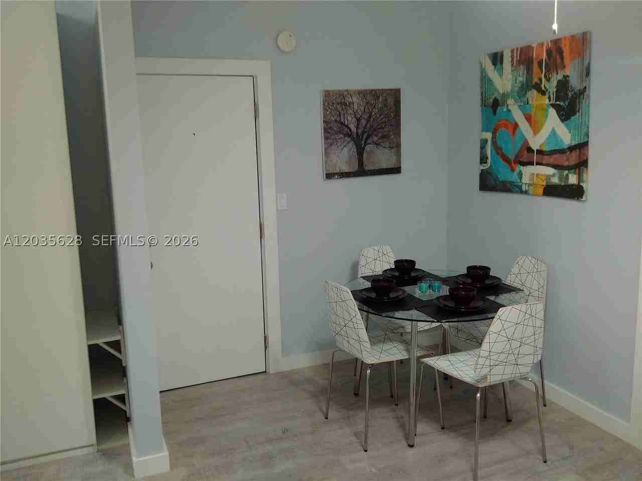 1525 Meridian Ave #104 - Photo 4 of 28