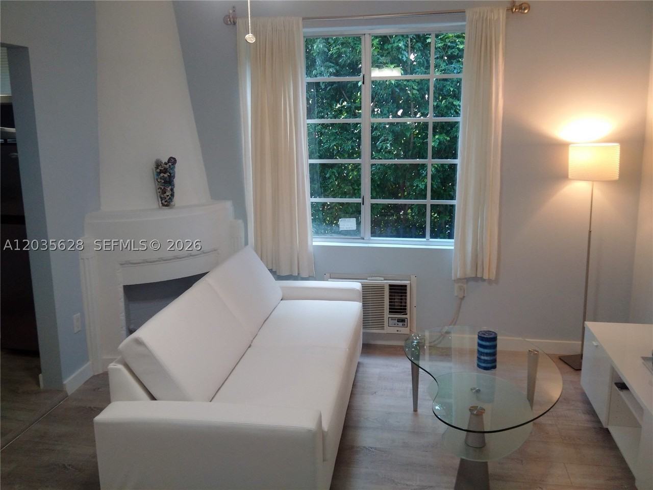 1525 Meridian Ave #104 - Photo 6 of 28