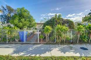 22XX Sw 42nd St #C - Photo 1 of 1