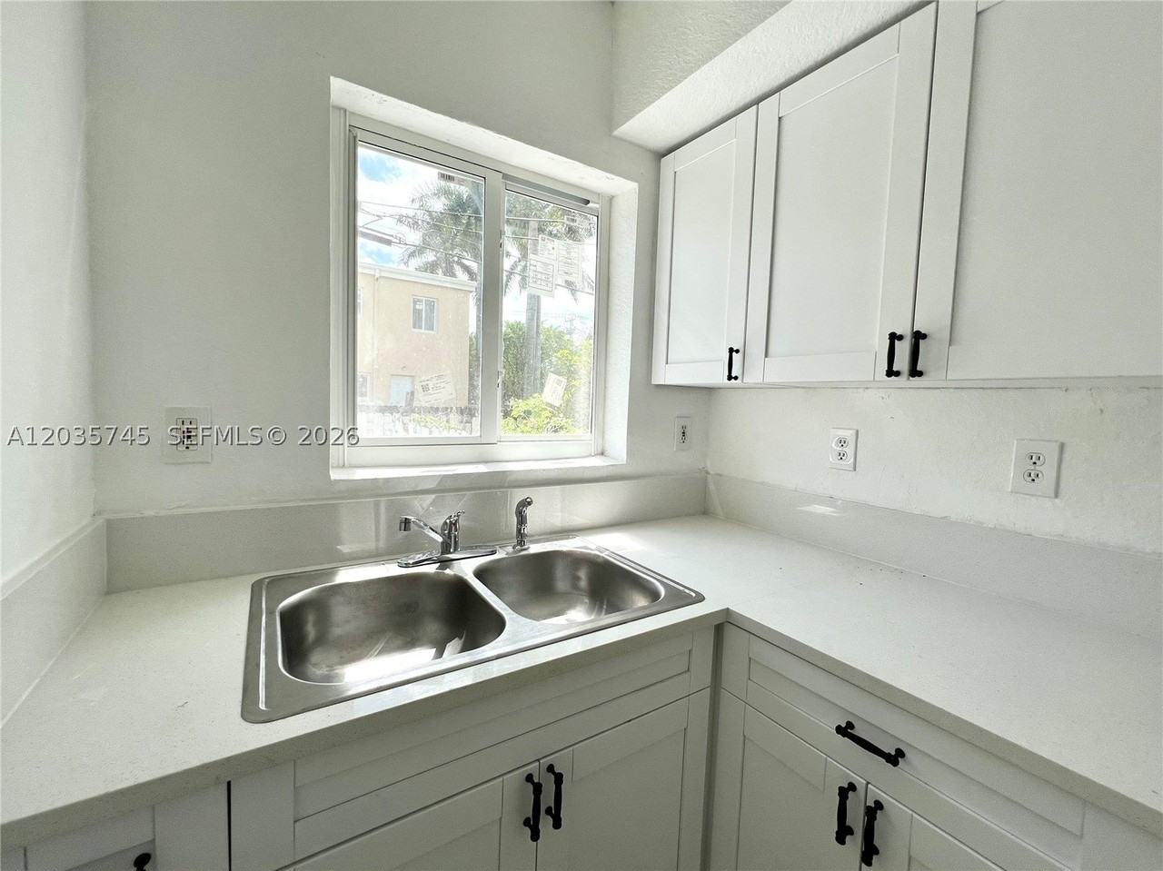 444 Nw 84th St #444 - Photo 2 of 30