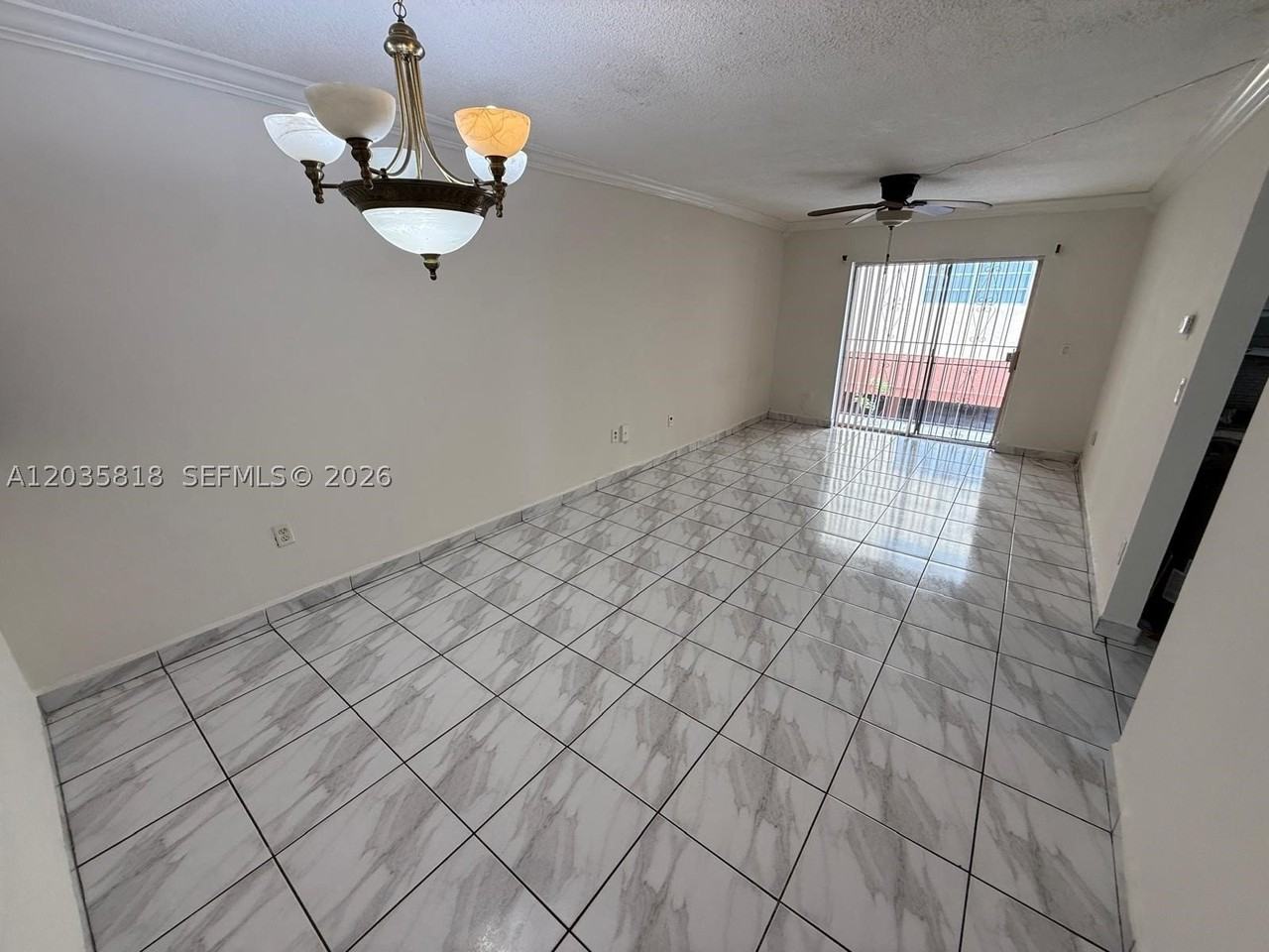 1285 W 26th Pl #204 - Photo 5 of 7
