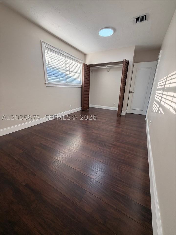 7751 Nw 32nd St - Photo 7 of 24