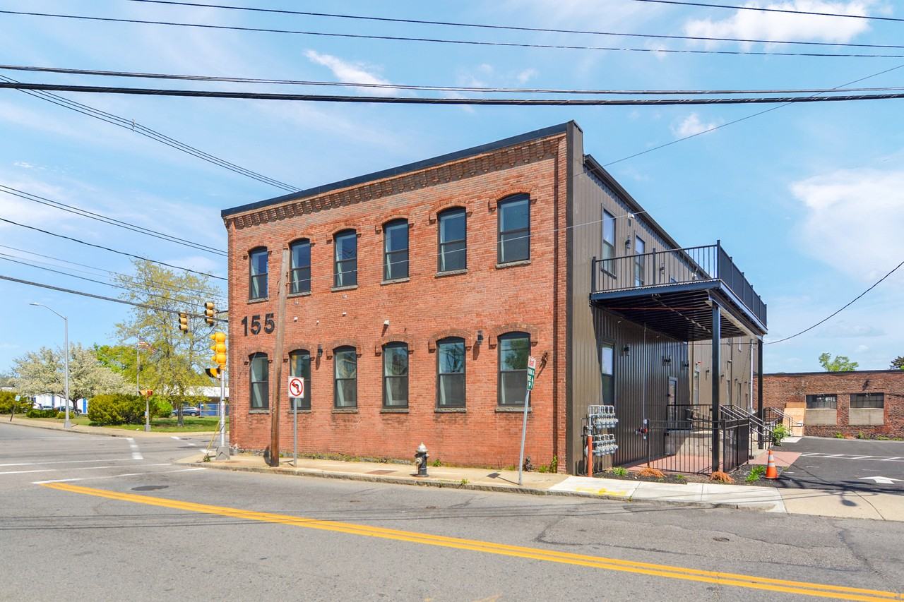 155 Crescent St #5 - Photo 7 of 8
