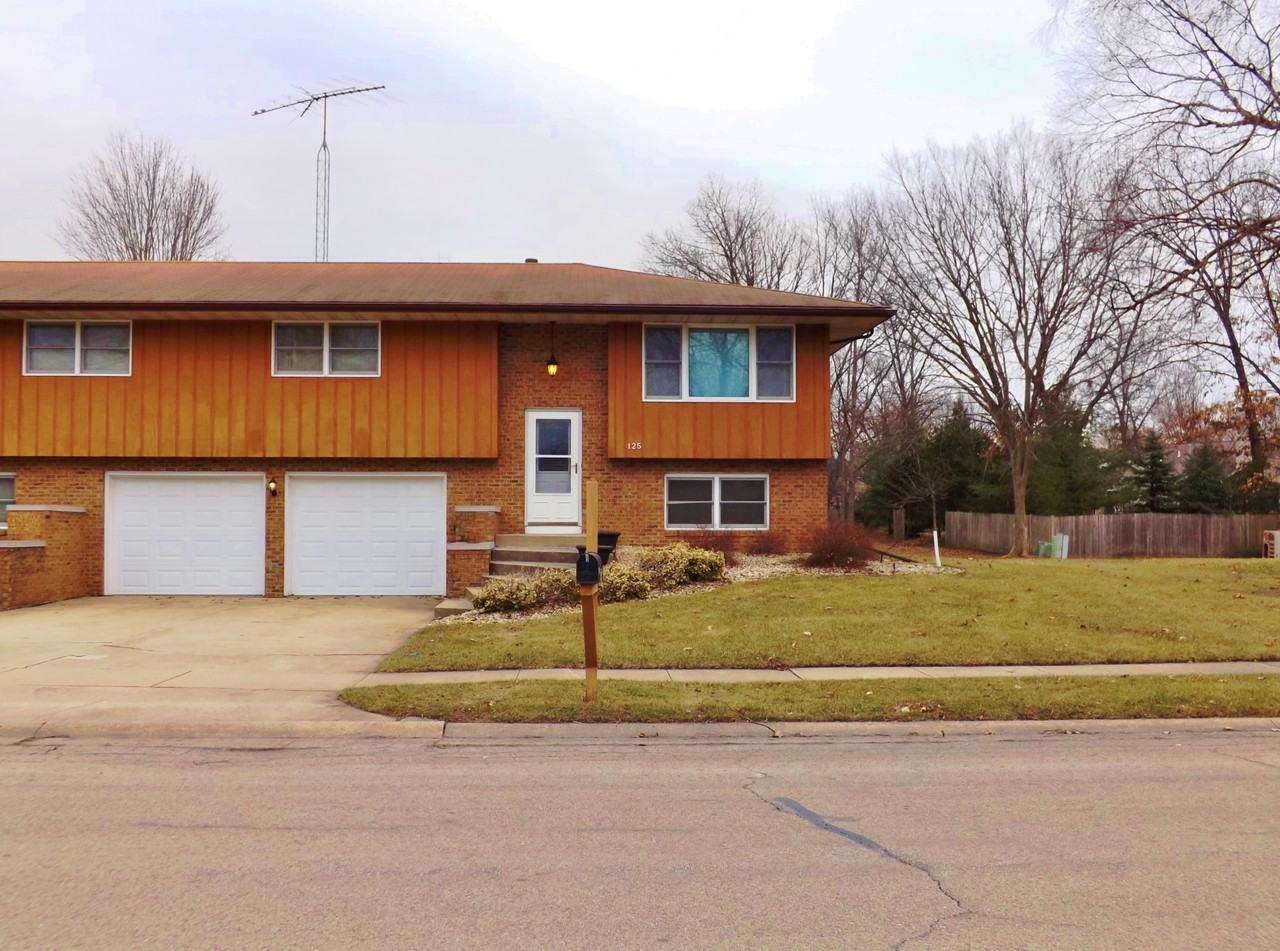 125 Deerpath Dr - Photo 2 of 18