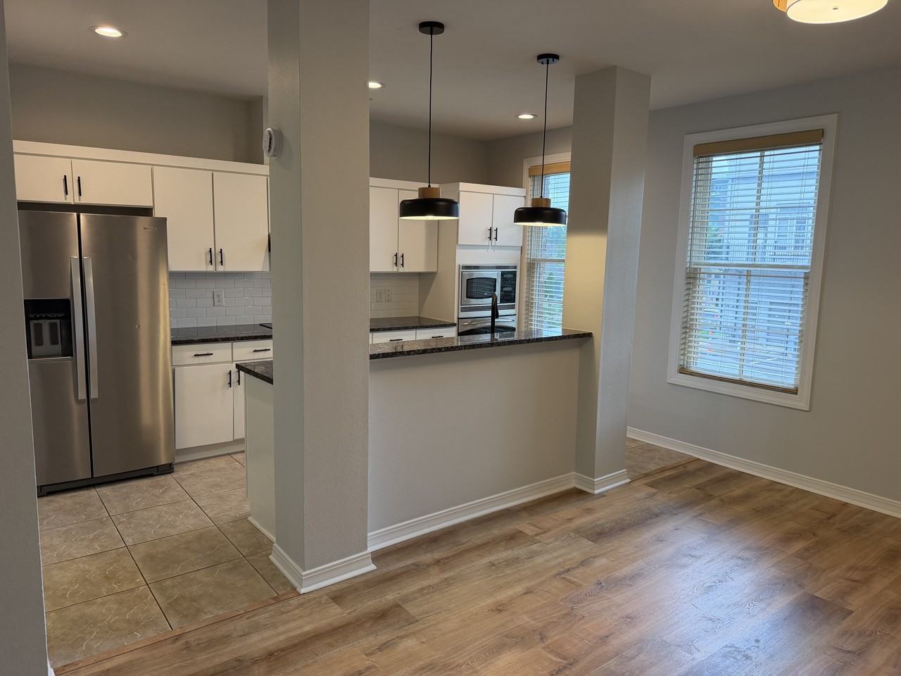 442 S Maple St #1 - Photo 7 of 9