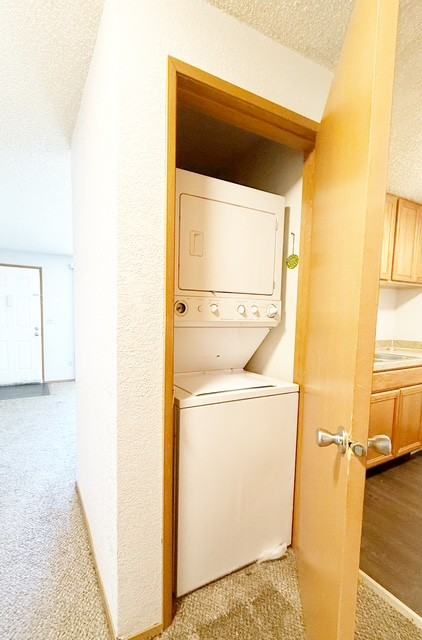 2512 Crystal Springs Rd W #2512-2 - Photo 6 of 20