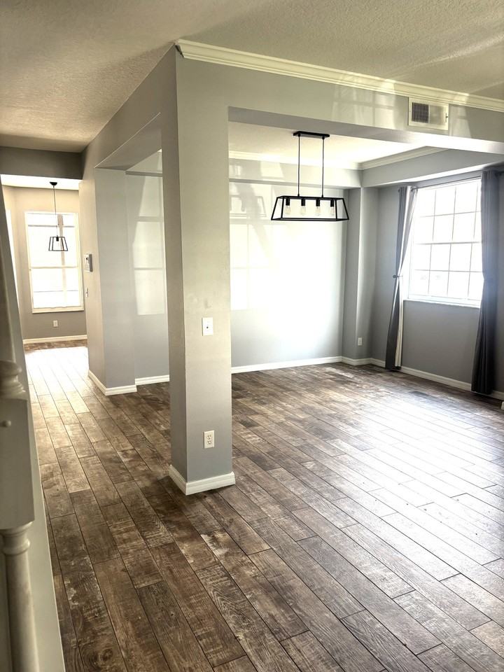 862 Jade Forest Ave #1 - Photo 3 of 21