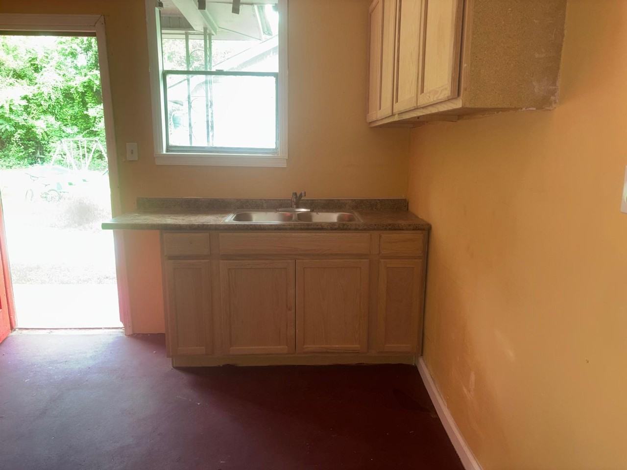 4310 Capitol Ave #1 - Photo 4 of 12