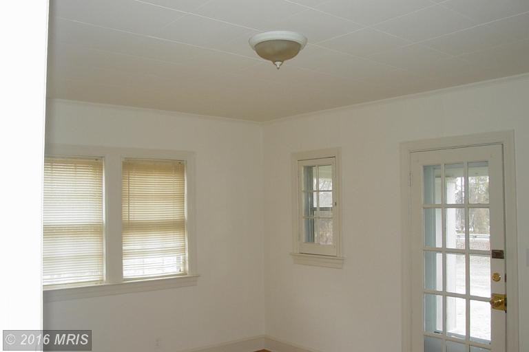 9640 Plank Rd - Photo 2 of 13