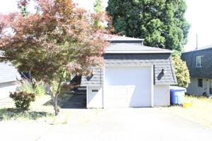 featured image of 12315 Ne Fremont St #12317